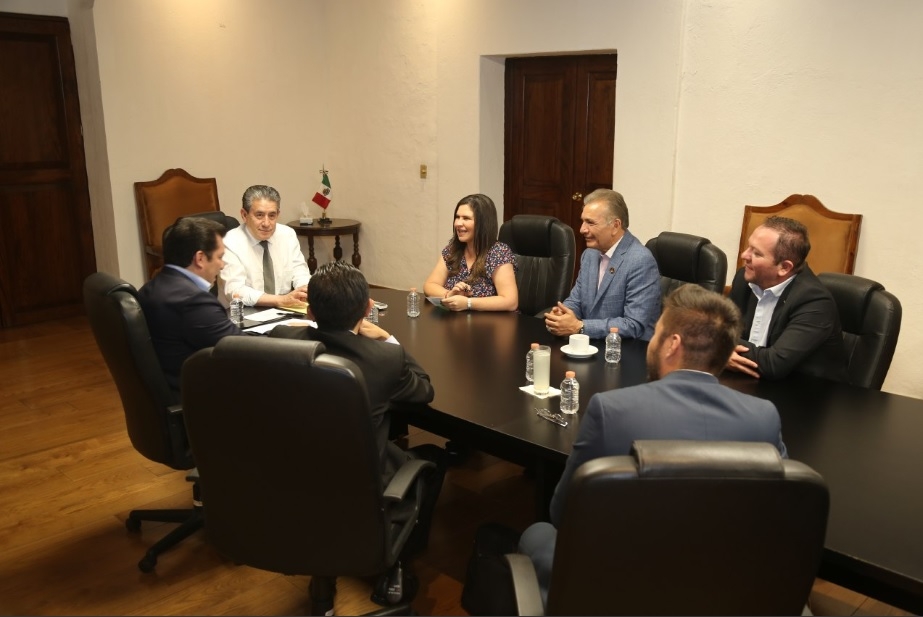 SGG y ayuntamiento electo de Texmelucan realizan reunión de seguridad
