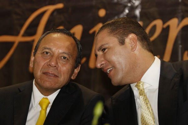 PRD 25 años: en Puebla encabezan festejo Zambrano y RMV