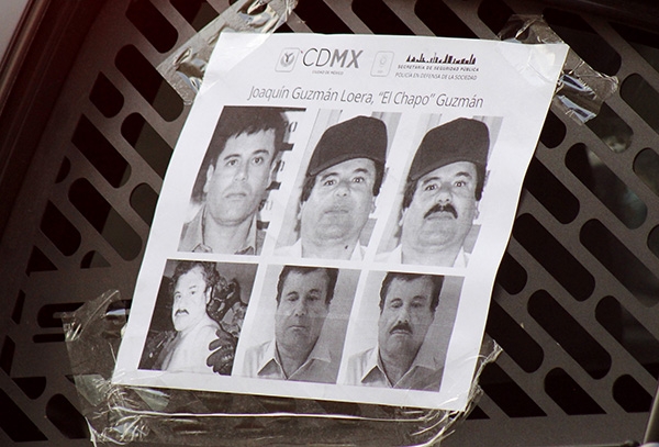 Segob establece flitros de revisión en Puebla para buscar al Chapo Guzmán