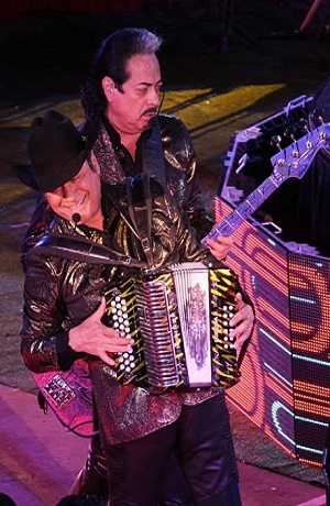 Feria de Puebla 2018: Los Tigres del Norte “rugieron” con sus fans