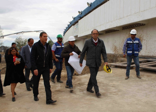 Moreno Valle supervisa remodelación del estadio Cuauhtémoc