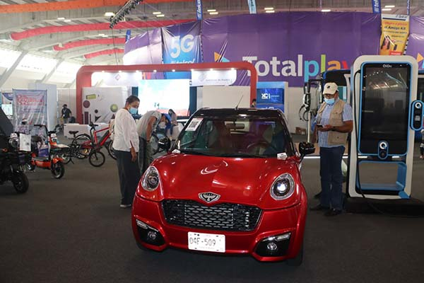 Clústeres automotriz y textil, presentes en la Feria de Puebla 2022: Secretaría de Economía