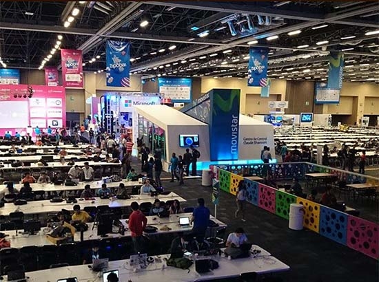 Campus Party arranca con más de 10 mil 500 participantes