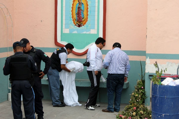 Abandonan cadáver de recién nacido en una iglesia de Tehuacán