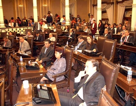 Diputados de Puebla ya cobraron 148 días de salario y sin agenda legislativa