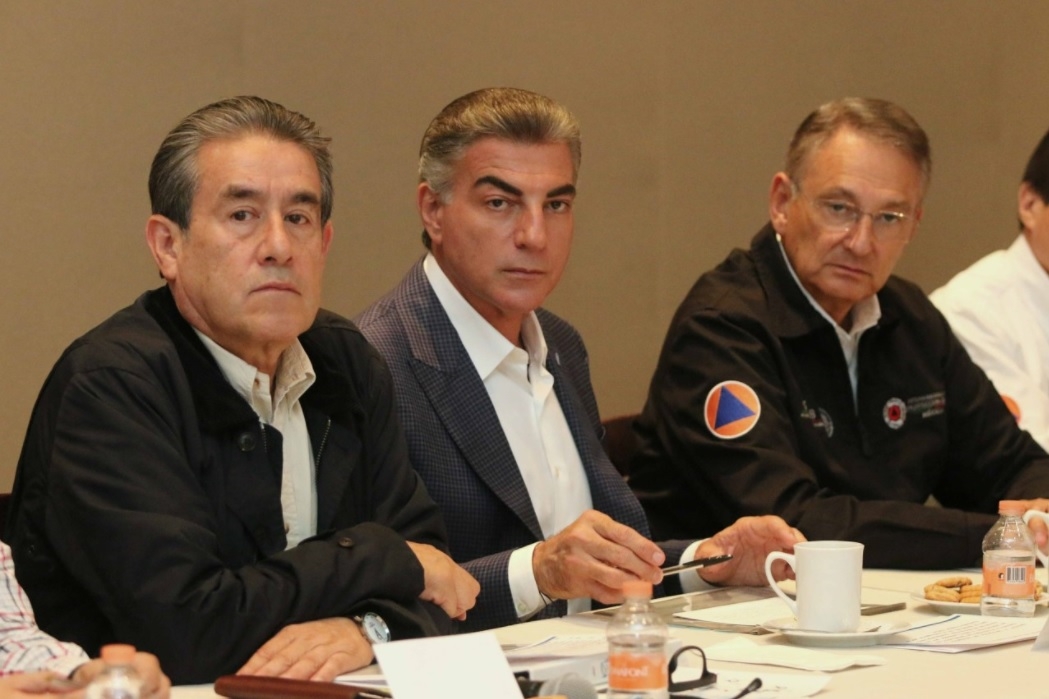 Tony Gali envía a su gabinete al interior del estado para atender contingencia por “Katia”