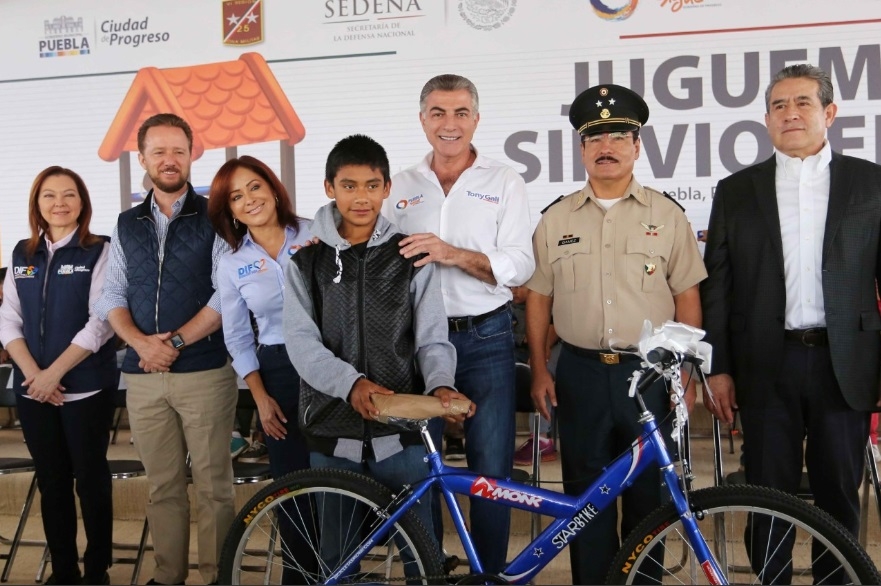 Tony Gali y Raúl Gámez inician campaña “Juguemos sin violencia”