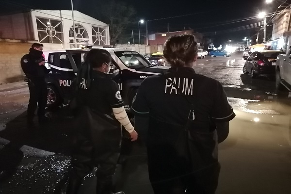 Un techo colapsado y encharcamientos, saldo de lluvias en Puebla