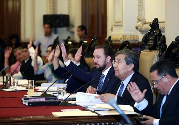 Luis Banck encabezó la última sesión de Cabildo de la presente administración