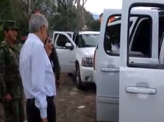 Retén militar revisa vehículo de López Obrador en Valle de Bravo