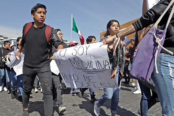 Universitarios buscan encuentro con candidatos a presidentes municipales