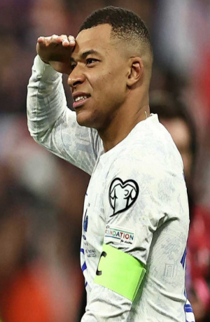 Francia golea 4-0 a Países Bajos en la clasificatoria a la Eurocopa 2024