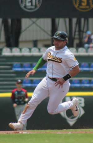 Pericos pierde 8-9 ante Bravos de León pero se lleva la serie