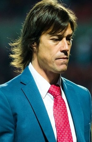 Matías Almeyda está en la mira de Paraguay Costa Rica