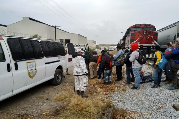 Localizan grupo de 75 migrantes centroamericanos en Ciudad Serdán