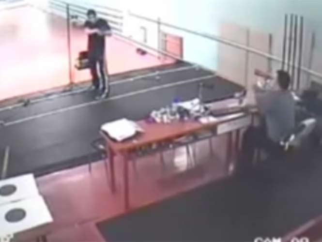 VIDEO: Por bromear, mató a su profesor de Tiro