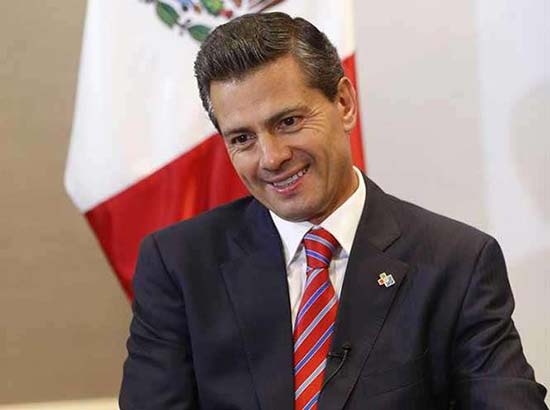 Peña Nieto dice que el Papa vendrá a México, pero no dice cuándo