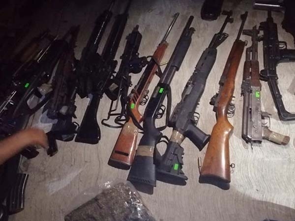Seguirán operativos en mercados de Puebla; fueron 30 los detenidos en el Morelos y Xonaca