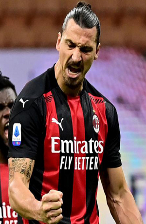 Milán empató a tres goles ante Roma en la liga italiana