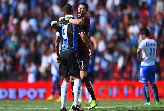 Club Puebla cayó 1-2 ante Gallos de Querétaro