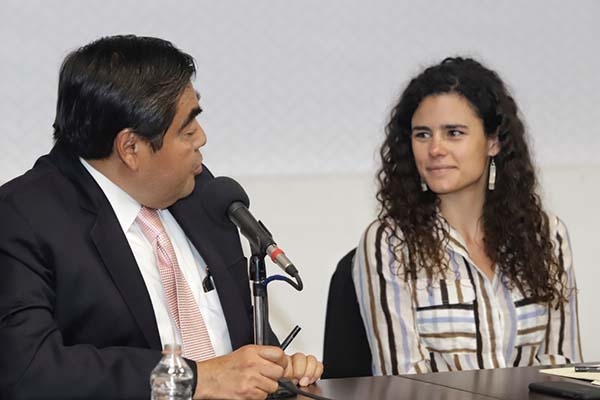 No habrá presión a trabajadores y sindicatos para hacer valer sus derechos: Barbosa