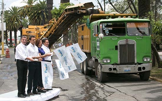 Cierres parciales en 14 vialidades de Puebla por mantenimiento de carpeta asfáltica
