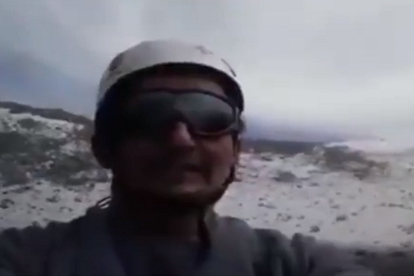 Nuevamente “explorador” subió a grabar al cráter del Popocatépetl
