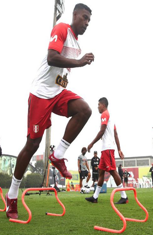Perú inicia entrenamientos de cara al repechaje rumbo a Qatar 2022