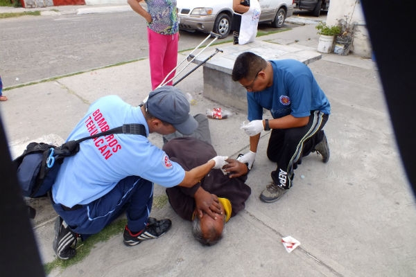 Minusválido perdió un ojo tras golpearse con una guarnición en Tehuacán