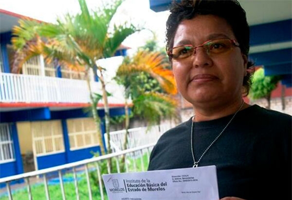 Padres de familia agreden a maestra de secundaria por ser lesbiana