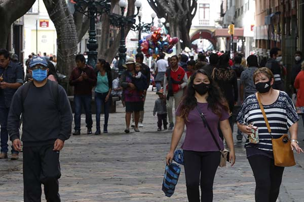 Canaco espera que ayuntamiento cumpla con retiro de ambulantes en el Buen Fin