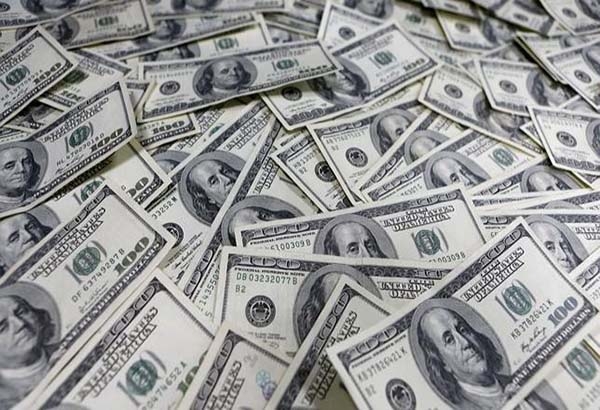 Dólar rebasa la barrera de los 15 pesos