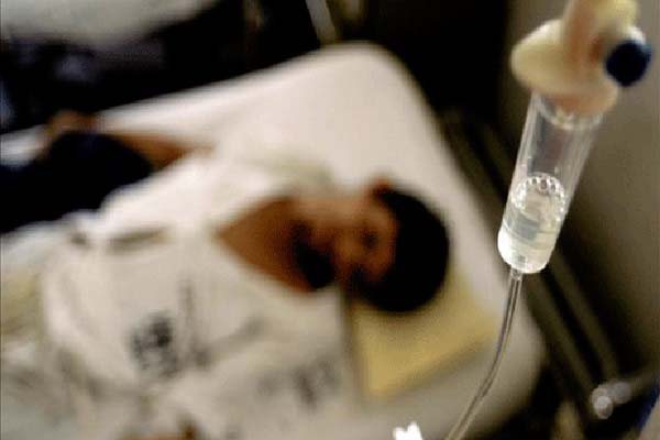 A la semana llegan 15 personas a hospitales poblanos por intoxicación alcohólica