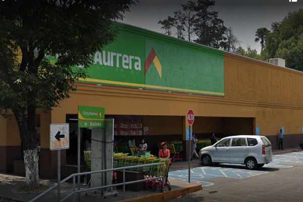 Roban teléfonos celulares de Bodega Aurrerá en Xonaca