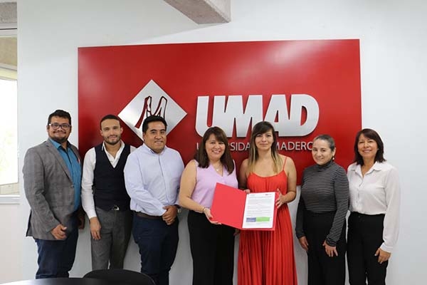 Diseño de modas de la UMAD firma convenio para doble titulación