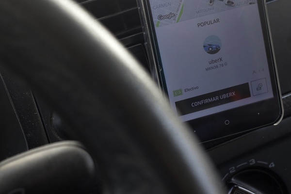 Usuaria de Facebook denunció intento de secuestro en Uber rumbo a Lomas de Angelópolis