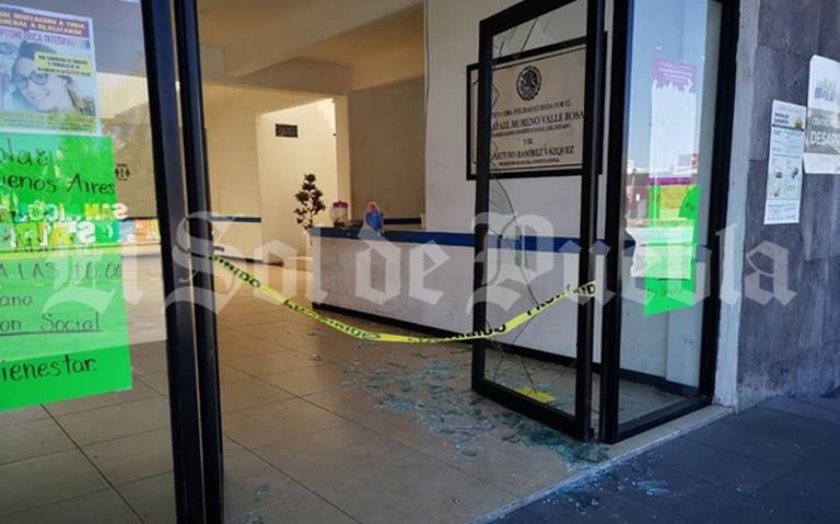 Robaron armas a policías y se llevan cajero automático en San Nicolás Buenos Aires