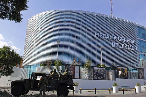 Investigan un asesinato con arma cada 14 horas en Puebla