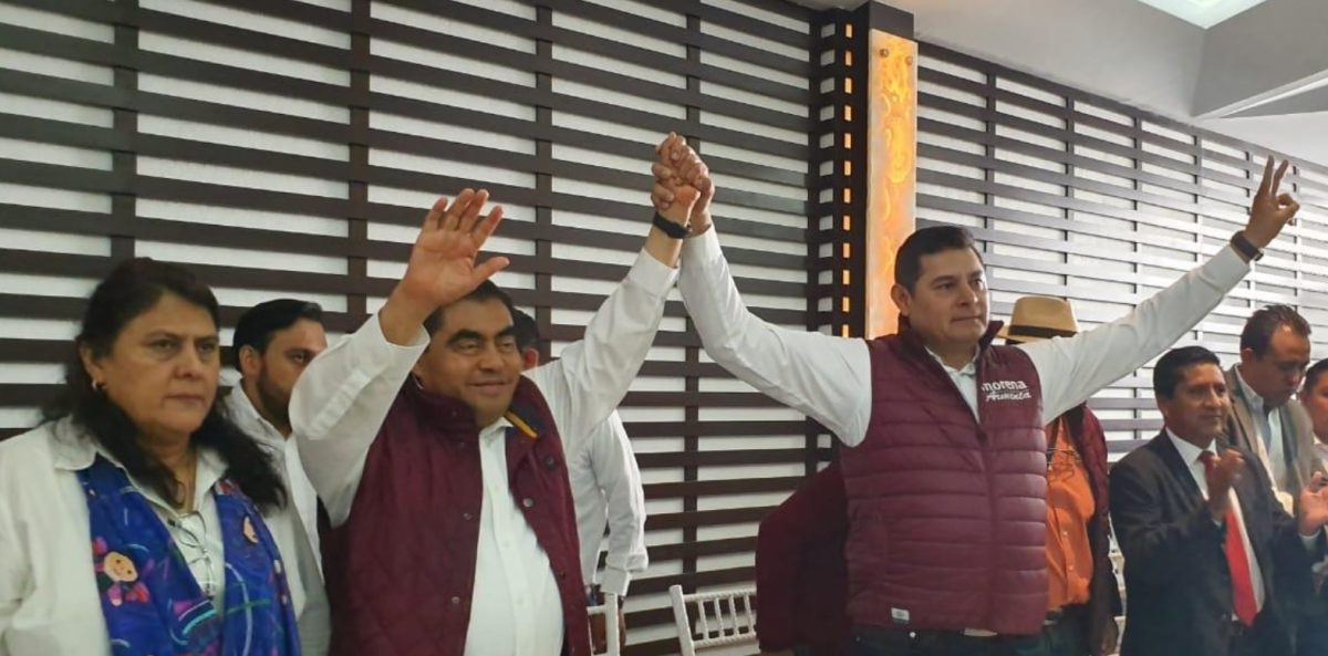 Barbosa y Armenta sellan pacto de reconciliación