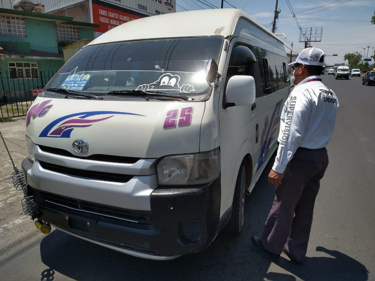 Detienen 21 unidades pirata en 12 municipios de Puebla