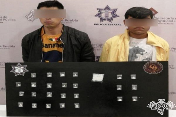 Pareja fue asegurada cuando vendían droga en Tehuacán