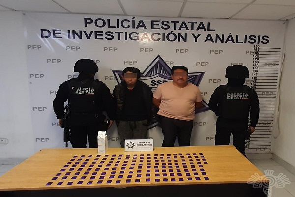 Trío de narcomenudistas es aprehendido al sur de la capital poblana