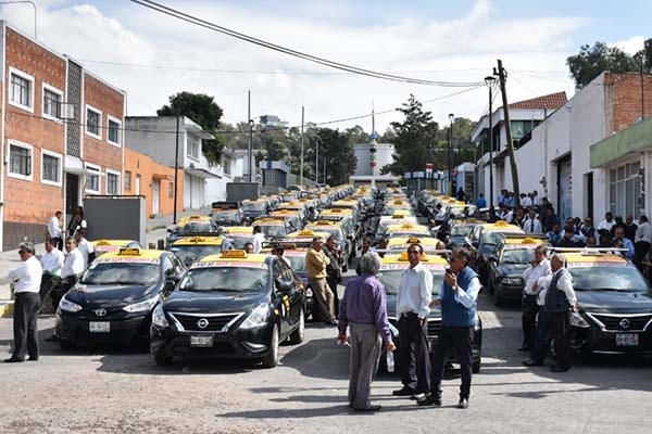 CTEP exige a Gobierno del Estado retire permisos a UBER