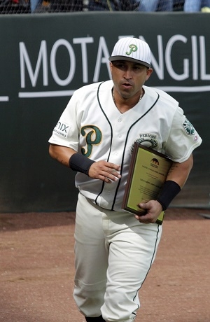 Pericos de Puebla despidió a Enrique “Che” Reyes; llega “Chispa” Gastelum