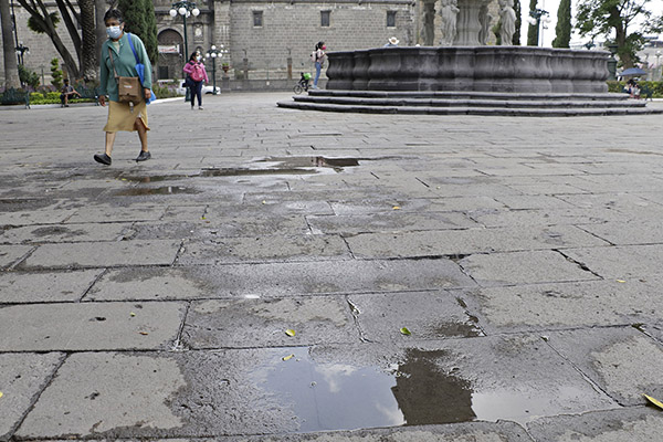 Un fracaso, obras de Claudia Rivera en el zócalo: IP