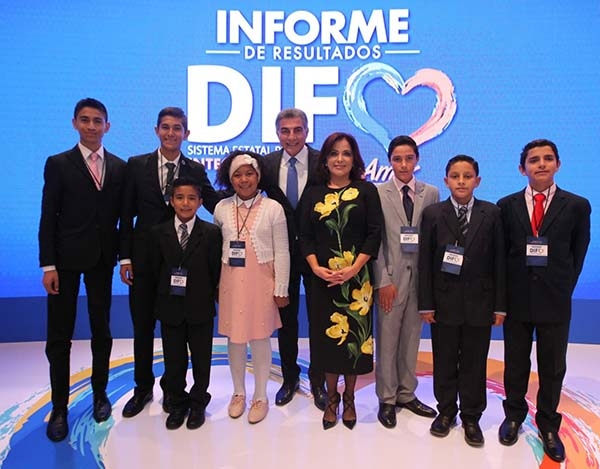 Fue un privilegio servir a las familias poblanas: Dinorah López de Gali