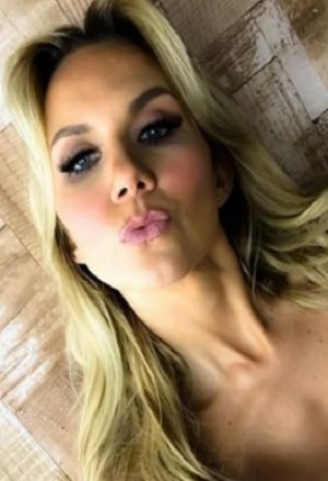 Michelle Vieth causa polémica por “retoque”