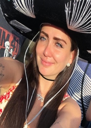 Celia Lora desafió a Instagram y enseñó de más en post