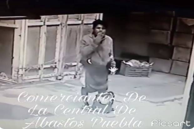 Vinculan a proceso a hombre que paseaba con cabeza en Central de Abasto