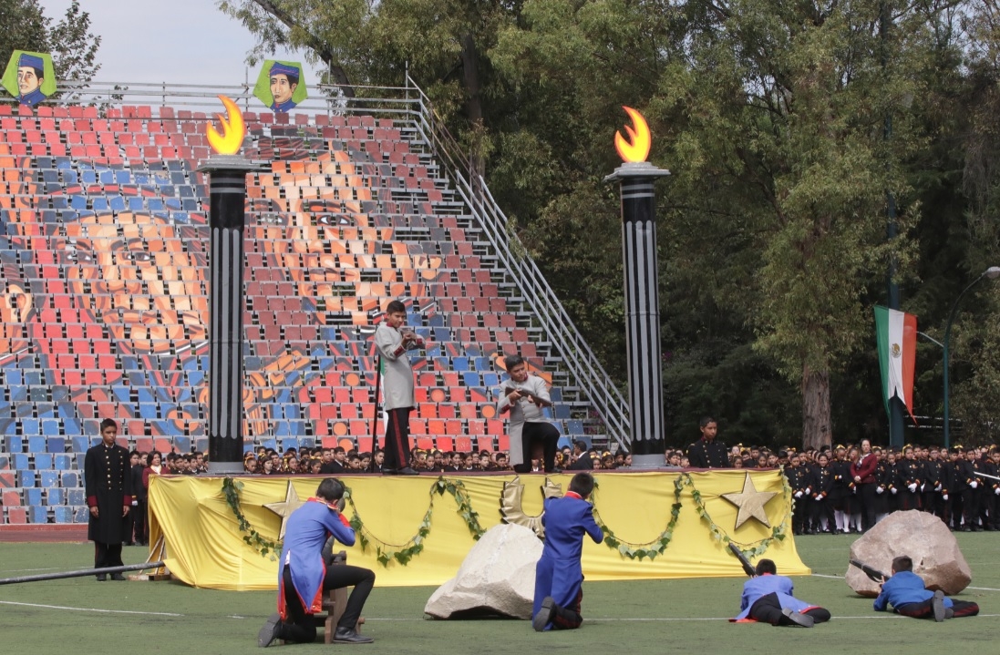 FOTOS. Así fue la ceremonia en honor a los Niños Héroes en el CENHCH